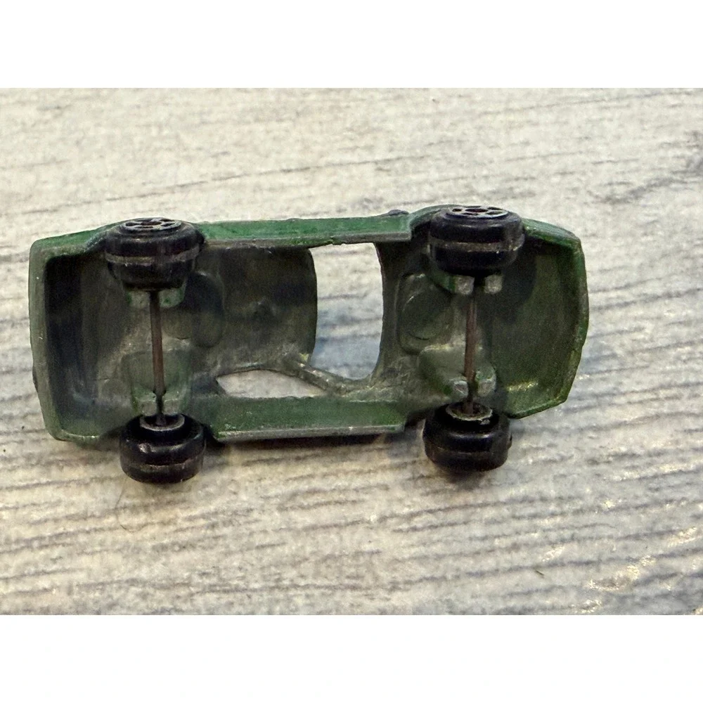 Tootsietoy Corvette Diecast Car metallic Glitter Green Tootsie Toy Vintage Metal